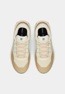 Chaussures OUTSCAPE W Vanilla Ice/Oxford Tan/Lichen - SALOMON
