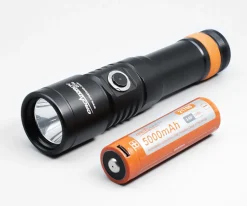 Lampe de plongée D710 3000 lumens ORCATORCH