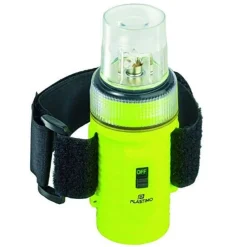 Lampe flash 4 LEDS étanche pour sports nautiques et aquatiques - PLASTIMO