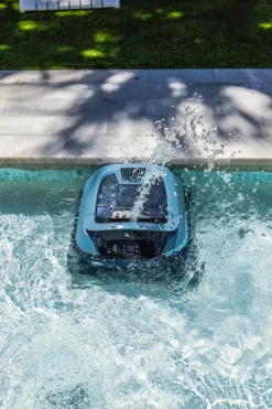 ROBOT DE PISCINE SANS FIL EON 100 DOLPHIN