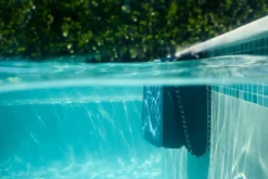 ROBOT DE PISCINE SANS FIL EON 100 DOLPHIN
