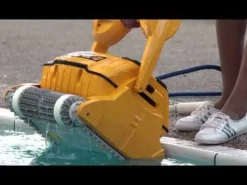 ROBOT PISCINE WAVE 100 CB DOLPHIN - ROBOT PISCINE COLLECTIVE